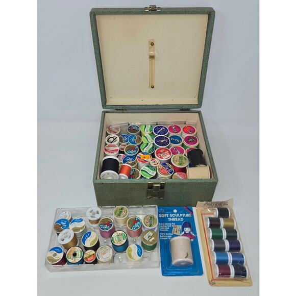 Vintage Green Wood Sewing Box w/ Spool Caddy 70+ Thread Spools JP Coats TG&Y - Picture 1 of 16